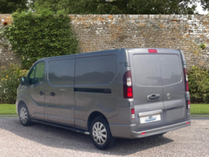 2018 Vauxhall Vivaro 1.6 Cdti 2900 Sportive L2 H1 Euro 6 5dr in Grey — image 4