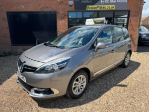 2015 Renault Scenic 1.5 Dci Energy Dynamique Tomtom Euro 5 (s/s) 5dr in Grey — image 3