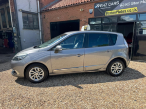 2015 Renault Scenic 1.5 Dci Energy Dynamique Tomtom Euro 5 (s/s) 5dr in Grey — image 6
