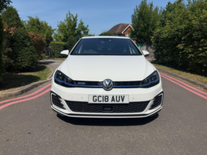 2018 Volkswagen Golf 1.4 Tsi 8.7kwh Gte Advance DSG Euro 6 (s/s) 5dr in White — image 2