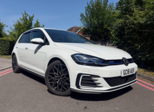 2018 Volkswagen Golf 1.4 Tsi 8.7kwh Gte Advance DSG Euro 6 (s/s) 5dr in White — image 5