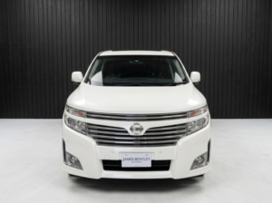 2023 Nissan Elgrand 3.5 Petrol - Top Spec - Mint Condition in Other — image 2