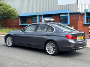 2012 BMW 3 Series 2.0 318d Luxury Euro 5 (s/s) 4dr in Grey — image 6