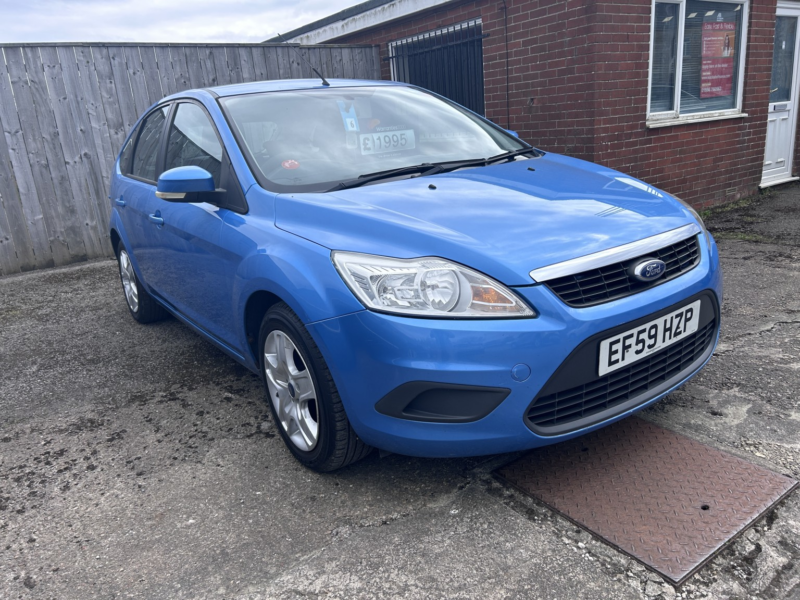 2010 Ford Focus 1.8 Style in Blue — image 1