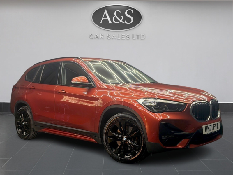 2021 BMW X1 1.5 X1 Xdrive25e Sport in Orange — image 1
