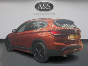 2021 BMW X1 1.5 X1 Xdrive25e Sport in Orange — image 2