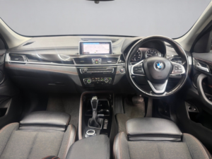 2021 BMW X1 1.5 X1 Xdrive25e Sport in Orange — image 3