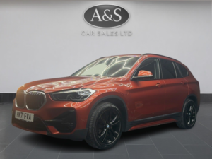 2021 BMW X1 1.5 X1 Xdrive25e Sport in Orange — image 5