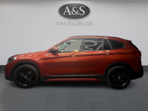 2021 BMW X1 1.5 X1 Xdrive25e Sport in Orange — image 6