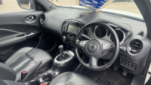 2015 Nissan Juke 1.5 Dci Tekna Diesel White 5dr Panroof+black Pack+low Tax+9 Stamps in White — image 5