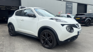 2015 Nissan Juke 1.5 Dci Tekna Diesel White 5dr Panroof+black Pack+low Tax+9 Stamps in White — image 6