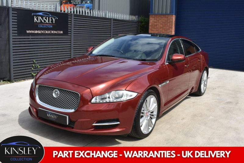 2010 Jaguar Xj 3.0d V6 Portfolio Auto Euro 5 4dr in Red — image 1