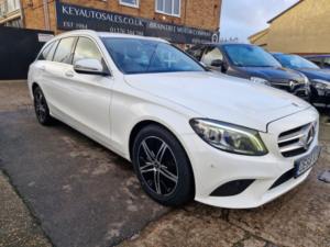 2019 Mercedes-Benz C Class 2.0 C220d Sport (premium) Estate 5dr Diesel G-Tronic+ Euro 6 (s/s) (194 Ps) in White — image 2