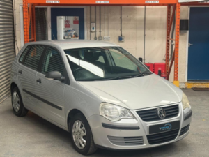2006 Volkswagen Polo 1.2 E 5dr in Silver — image 2