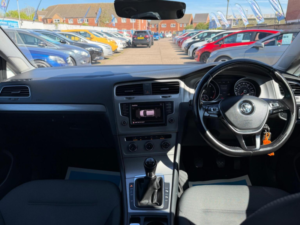 2017 Volkswagen Golf 1.6 Tdi Bluemotion Tech Match Edition Euro 6 (s/s) 5dr in Black — image 2