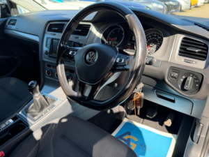 2017 Volkswagen Golf 1.6 Tdi Bluemotion Tech Match Edition Euro 6 (s/s) 5dr in Black — image 3