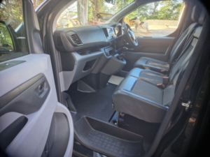 2021 Toyota Proace 1.5 D Icon 3 Front Seats in Black — image 5