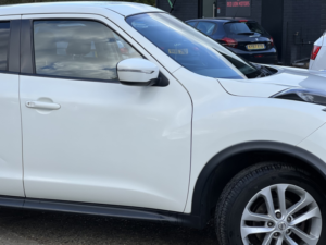 2016 Nissan Juke 1.2 Dig-T Acenta in White — image 5