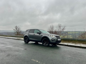 2015 Land Rover Discovery Sport 2.2 Sd4 Hse Auto 4WD Euro 5 (s/s) 5dr in Grey — image 4