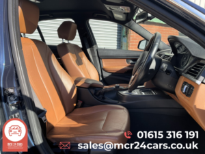 2012 BMW 3 Series 2.0 320d Luxury Saloon in Blue — image 3