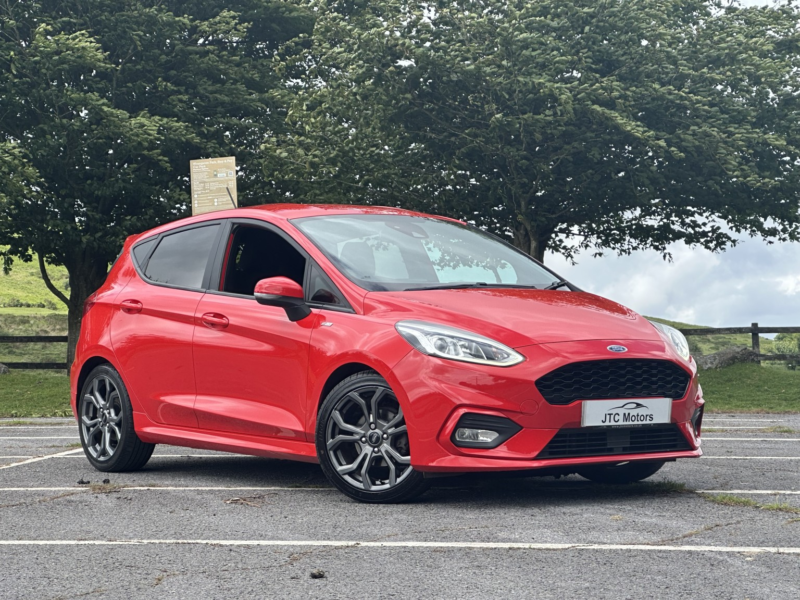 2018 Ford Fiesta 1.0 Ecoboost St-Line 5dr Auto, Petrol, Red + New Timing Belt in Red — image 1