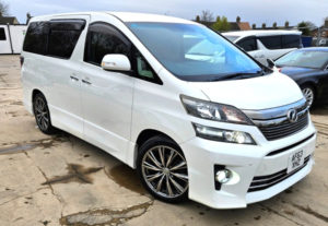 2014 Toyota Vellfire 2.4l Petrol- Upgraded Car -Ulez/caz Pass-Free 42months Gold Warranty & 12 Aa Breakdown Cover in White — image 2