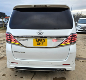 2014 Toyota Vellfire 2.4l Petrol- Upgraded Car -Ulez/caz Pass-Free 42months Gold Warranty & 12 Aa Breakdown Cover in White — image 6