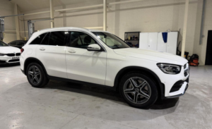 2020 Mercedes-Benz Glc 2.0 Glc300 Mhev Amg Line G-Tronic+ 4matic Euro 6 (s/s) 5dr in White — image 2