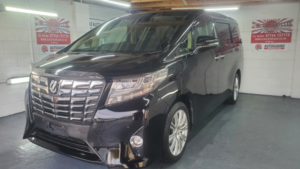 2015 Toyota Alphard 2.5 Auto 7 Seater 4WD in Black — image 3