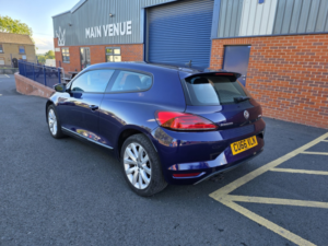 2016 Volkswagen Scirocco 2.0 Tdi Bluemotion Tech in Purple — image 6