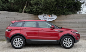 2014 Land Rover Range Rover Evoque 2.2 Sd4 Pure Tech in Red — image 3