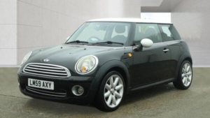 2009 MINI Hatch 1.6 Cooper Euro 4 3dr in Black — image 3