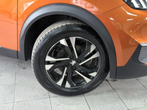 2023 Peugeot 2008 1.2 Puretech Gt Euro 6 (s/s) 5dr in Orange — image 3