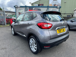 2017 Renault Captur 1.5 Dci Energy Dynamique Nav Euro 6 (s/s) 5dr in Grey — image 4