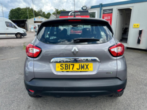 2017 Renault Captur 1.5 Dci Energy Dynamique Nav Euro 6 (s/s) 5dr in Grey — image 6