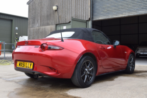 2016 Mazda Mx-5 1.5 Skyactiv-G Sport Nav in Red — image 4