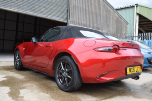 2016 Mazda Mx-5 1.5 Skyactiv-G Sport Nav in Red — image 6