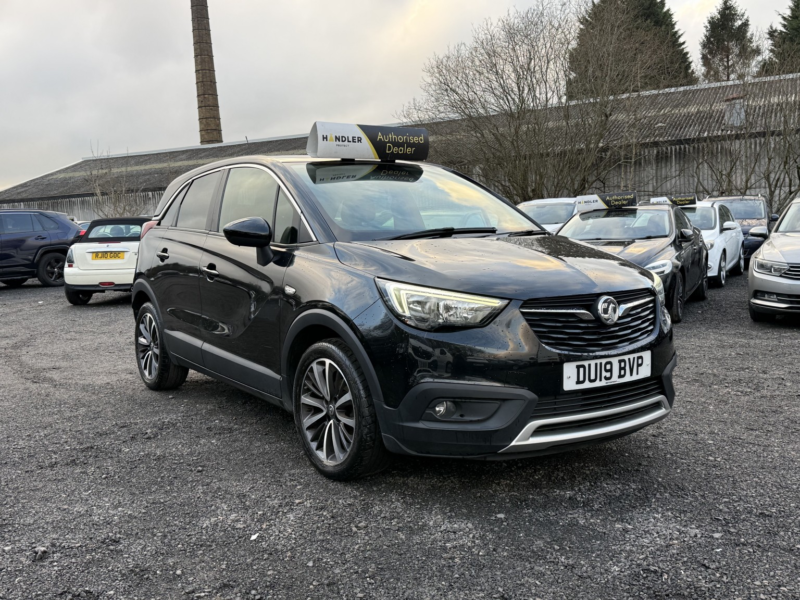 2019 Vauxhall Crossland X 1.2 Elite Nav in Black — image 1