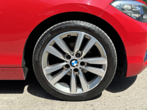 2015 BMW 1 Series 1.5 118i Sport 5-Door in Red — image 4