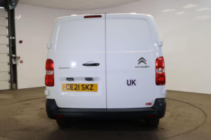 2021 Citroen Dispatch 1.5 Bluehdi 1200 Enterprise Xl Fwd 3 Euro 6 (s/s) 6dr in White — image 3