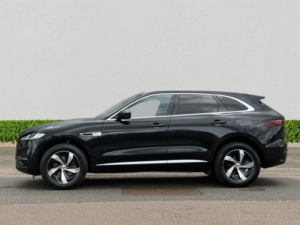 2021 Jaguar F-Pace 2.0 D200 Mhev S SUV 5dr Diesel Auto AWD Euro 6 (s/s) (204 Ps) in Black — image 4