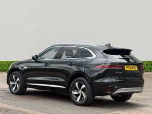 2021 Jaguar F-Pace 2.0 D200 Mhev S SUV 5dr Diesel Auto AWD Euro 6 (s/s) (204 Ps) in Black — image 5