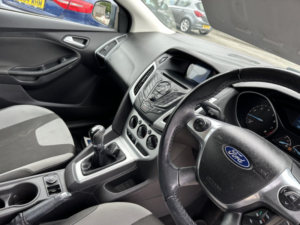 2012 Ford Focus 1.6 Zetec in Blue — image 2
