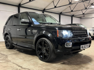 2012 Land Rover Range Rover Sport 3.0 Sd V6 Hse Auto 4WD Euro 5 5dr in Black — image 3