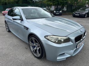 2014 BMW M5 4.4 V8 Dct Euro 5 (s/s) 4dr in Blue — image 2