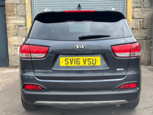 2016 Kia Sorento 2.2 Crdi Kx-2 SUV 5dr Diesel Manual AWD Euro 6 (s/s) (197 Bhp) in Grey — image 6