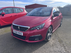2018 Peugeot 308 1.5 Bluehdi Gt Line in Red — image 3