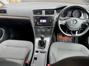 2019 Volkswagen Golf 1.5 Tsi Evo Se Nav Euro 6 (s/s) 5dr in Silver — image 4
