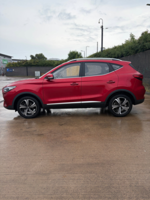2023 MG MG Zs 1.5 Vti-Tech Excite SUV 5dr Petrol Manual Euro 6 (s/s) (106 Ps) in Red — image 2