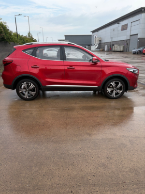 2023 MG MG Zs 1.5 Vti-Tech Excite SUV 5dr Petrol Manual Euro 6 (s/s) (106 Ps) in Red — image 6